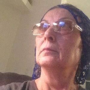 Meet your Posher, Sally